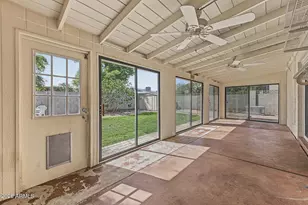 6525 E Oak St, Scottsdale, AZ 85257 - Photo 25