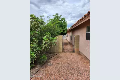 3525 E Wickieup Lane, Phoenix, AZ 85050 - Photo 27