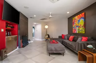 13208 N Hayden Rd, Scottsdale, AZ 85260 - Photo 11