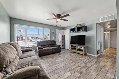 2212 N 47th Drive, Phoenix, AZ 85035 - Photo 5