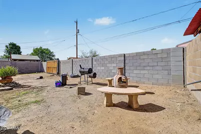 2212 N 47th Drive, Phoenix, AZ 85035 - Photo 27
