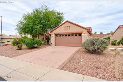 19726 N Mountain Sage Lane, Surprise, AZ 85374 - Photo 5