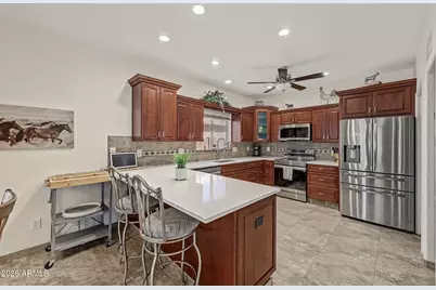 20660 N 105th Drive, Peoria, AZ 85382 - Photo 11