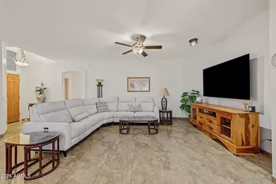 20660 N 105th Drive, Peoria, AZ 85382 - Photo 5
