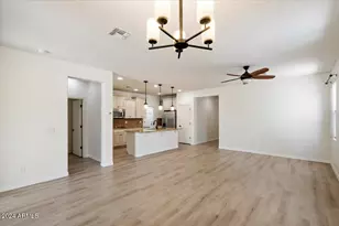 12120 W Cottontail Ln, Peoria, AZ 85383 - Photo 9