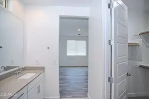 6349 W Raymond St, Phoenix, AZ 85043 - Photo 17