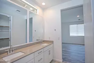 6349 W Raymond St, Phoenix, AZ 85043 - Photo 19