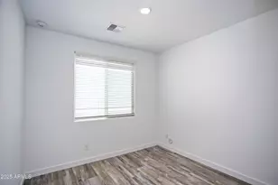 6349 W Raymond St, Phoenix, AZ 85043 - Photo 29