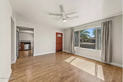 4616 E Voltaire Avenue, Phoenix, AZ 85032 - Photo 9