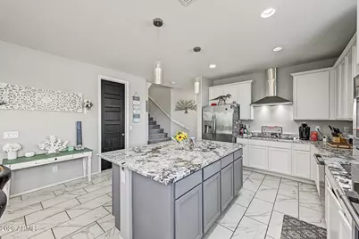 22259 N 183rd Drive, Surprise, AZ 85387 - Photo 7