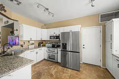 2265 S Harper --, Mesa, AZ 85209 - Photo 11