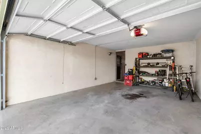 2827 W Foothill Drive, Phoenix, AZ 85027 - Photo 13