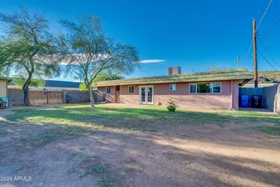 2827 W Foothill Drive, Phoenix, AZ 85027 - Photo 11