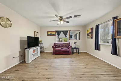 83 N Amarillo Street, Casa Grande, AZ 85122 - Photo 9