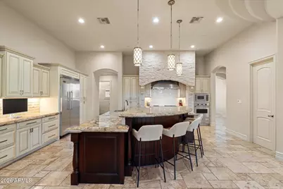 8095 W Expedition Way, Peoria, AZ 85383 - Photo 25