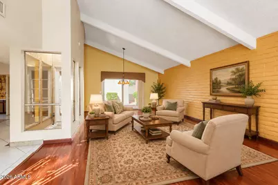 7918 E Bonnie Rose Avenue, Scottsdale, AZ 85250 - Photo 3