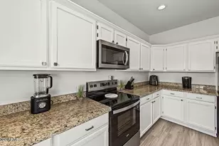 4354 E Dry Creek Rd, Phoenix, AZ 85044 - Photo 13