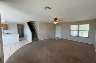 2881 E Cherry Hills Dr, Chandler, AZ 85249 - Photo 3