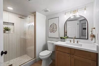 325 E Anderson Avenue, Phoenix, AZ 85022 - Photo 5