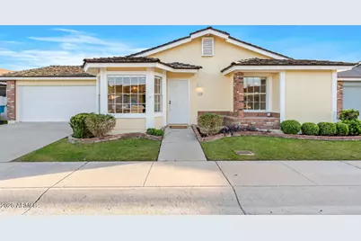 325 E Anderson Avenue, Phoenix, AZ 85022 - Photo 1