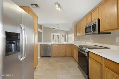 16198 W Banff Lane, Surprise, AZ 85379 - Photo 11