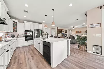 3177 S Corrine Court, Gilbert, AZ 85295 - Photo 19