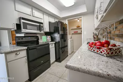 1721 E Ellis Drive, Tempe, AZ 85282 - Photo 5