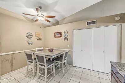 875 S Nebraska Street #38, Chandler, AZ 85225 - Photo 9