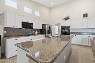 15843 S 9th St, Phoenix, AZ 85048 - Photo 5