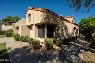 10058 E San Bernardo Dr, Scottsdale, AZ 85258 - Photo 35