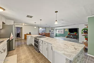 7038 W Karen Lee Lane, Peoria, AZ 85382 - Photo 7