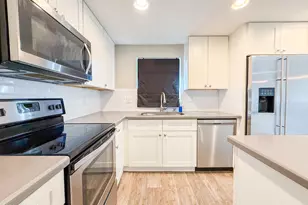 1413 E Weldon Ave, Phoenix, AZ 85014 - Photo 11