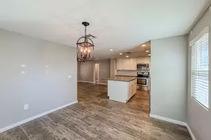 1413 E Weldon Ave, Phoenix, AZ 85014 - Photo 9