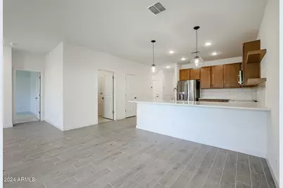 7813 N 80th Avenue, Glendale, AZ 85303 - Photo 11