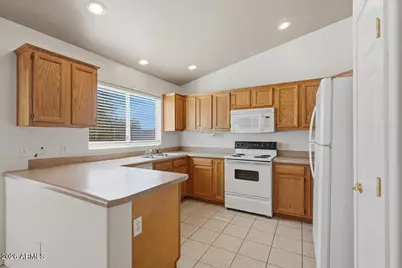 969 W Hopi Drive, Coolidge, AZ 85128 - Photo 19