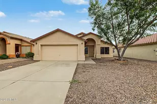 727 S Del Rio Ct, Apache Junction, AZ 85120 - Photo 1
