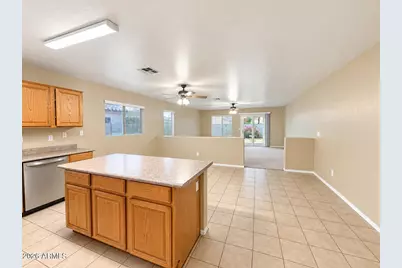 10520 W Magnolia Street, Tolleson, AZ 85353 - Photo 5