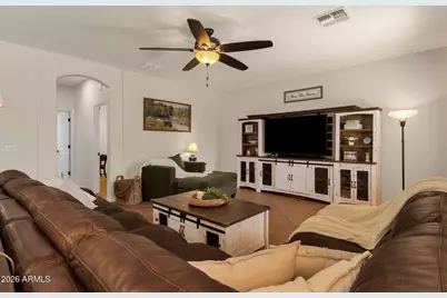 8335 W Molly Lane, Peoria, AZ 85383 - Photo 5