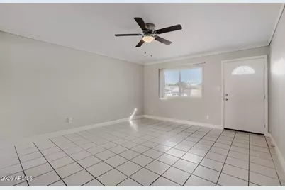 3220 W Grovers Avenue, Phoenix, AZ 85053 - Photo 9