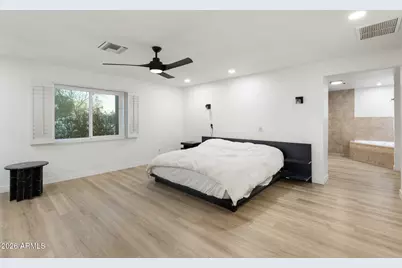 3202 E Oregon Avenue, Phoenix, AZ 85018 - Photo 17