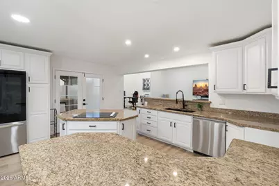 3202 E Oregon Avenue, Phoenix, AZ 85018 - Photo 9