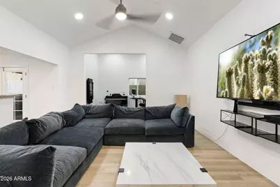 3202 E Oregon Avenue, Phoenix, AZ 85018 - Photo 3