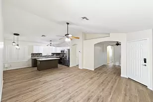 3211 E Kristal Way, Phoenix, AZ 85050 - Photo 5