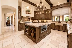 7008 N 68th Pl, Paradise Valley, AZ 85253 - Photo 13