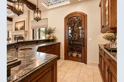 7008 N 68th Place, Paradise Valley, AZ 85253 - Photo 17