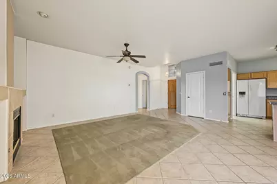 11018 W Tonto Lane, Peoria, AZ 85373 - Photo 5