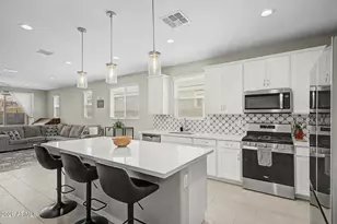 10861 W Fillmore St, Avondale, AZ 85323 - Photo 3