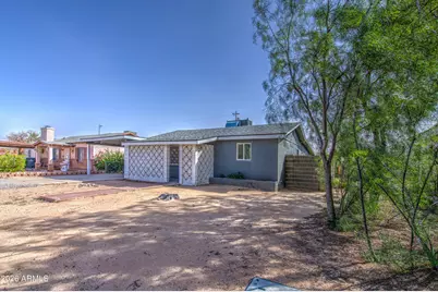 1131 E 6th Street, Casa Grande, AZ 85122 - Photo 1