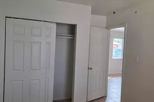 6042 S 10th St, Phoenix, AZ 85042 - Photo 5