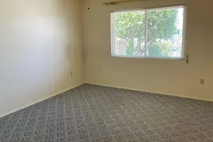 10524 W Saratoga Cir, Sun City, AZ 85351 - Photo 7